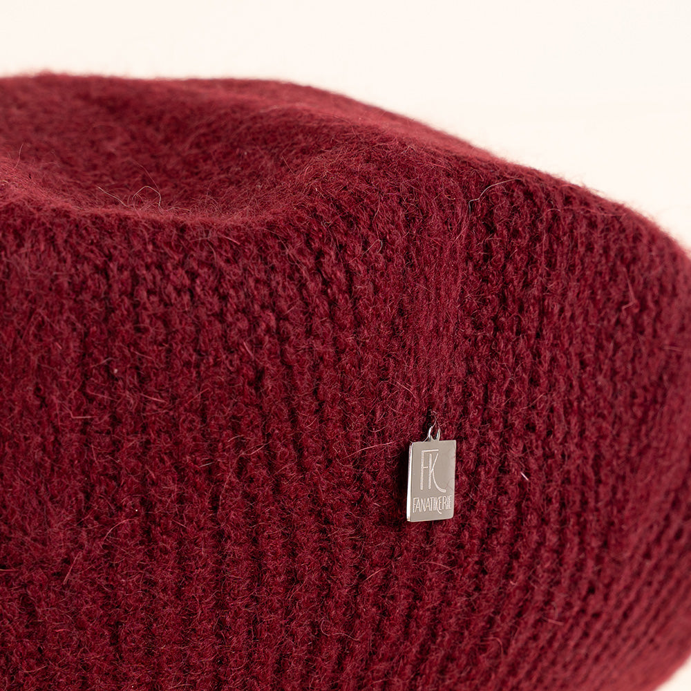 CAPPELLO MODELLO BASCO IN MAGLIA