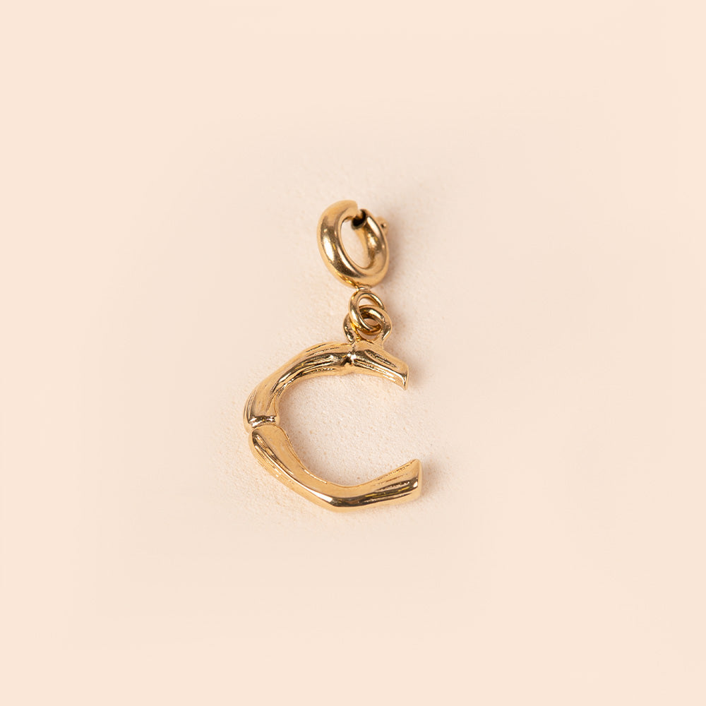CHARM LETTERE PICCOLE IRREGOLARI
