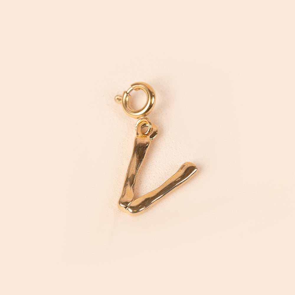 CHARM LETTERE PICCOLE IRREGOLARI