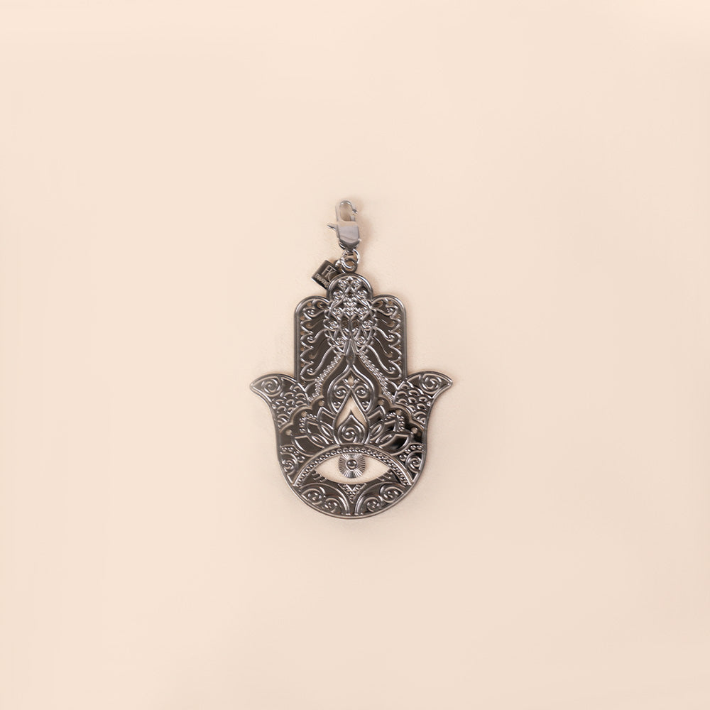 CHARM MANO DI FATIMA INTAGLIATA
