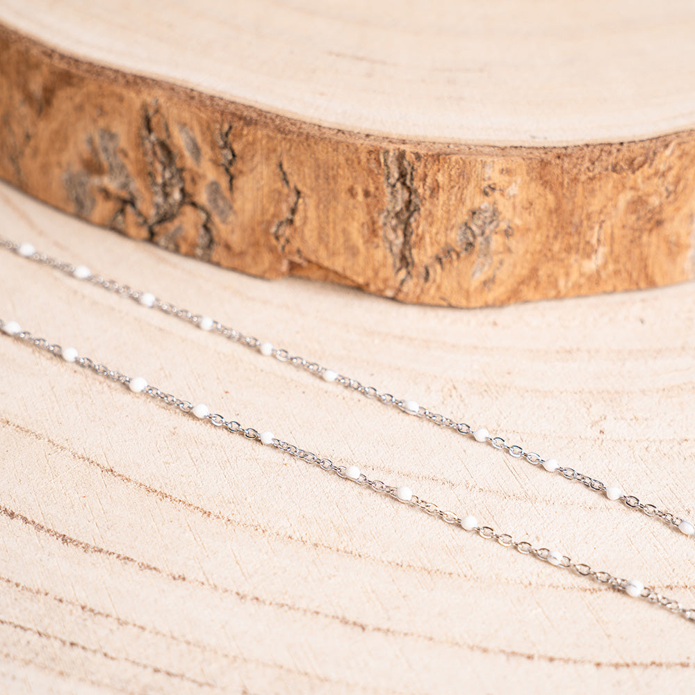 BODY JEWELRY WITH WHITE INSERTS