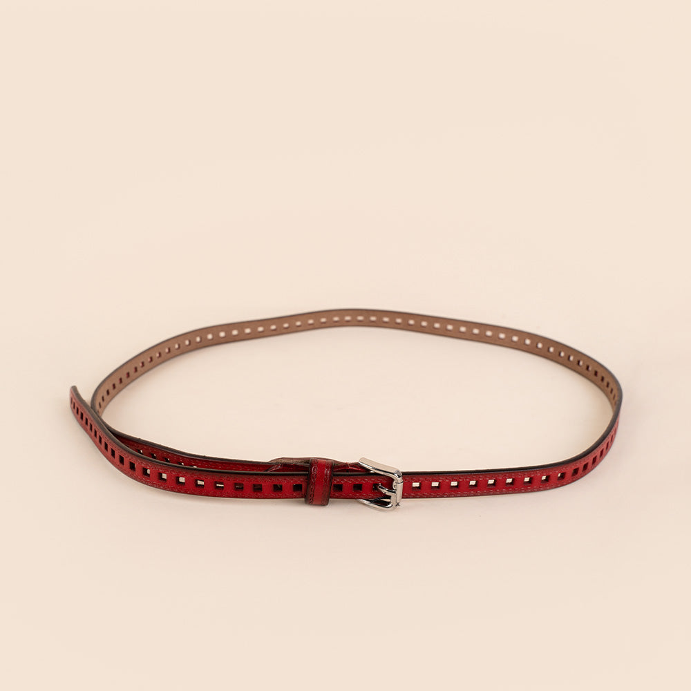 CINTURA FINA CON QUADRATI INTAGLIATI