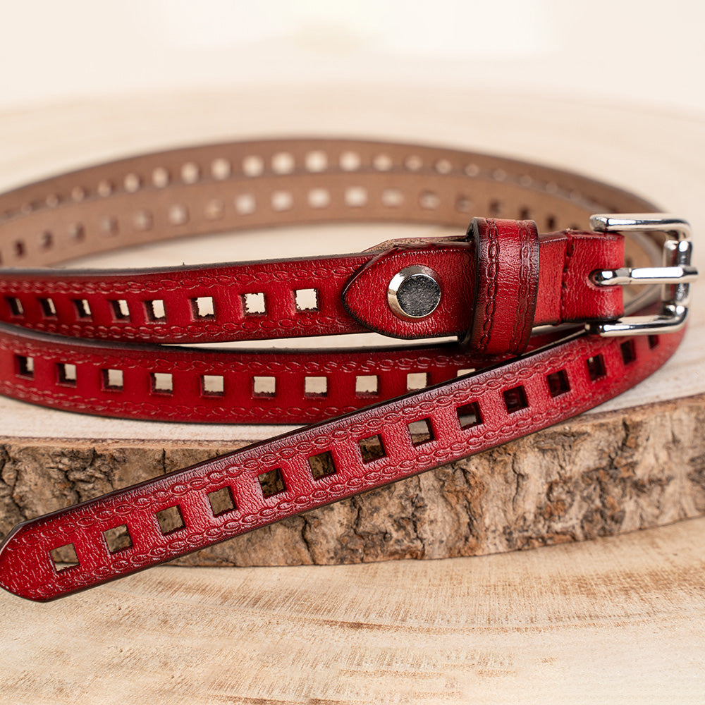 CINTURA FINA CON QUADRATI INTAGLIATI