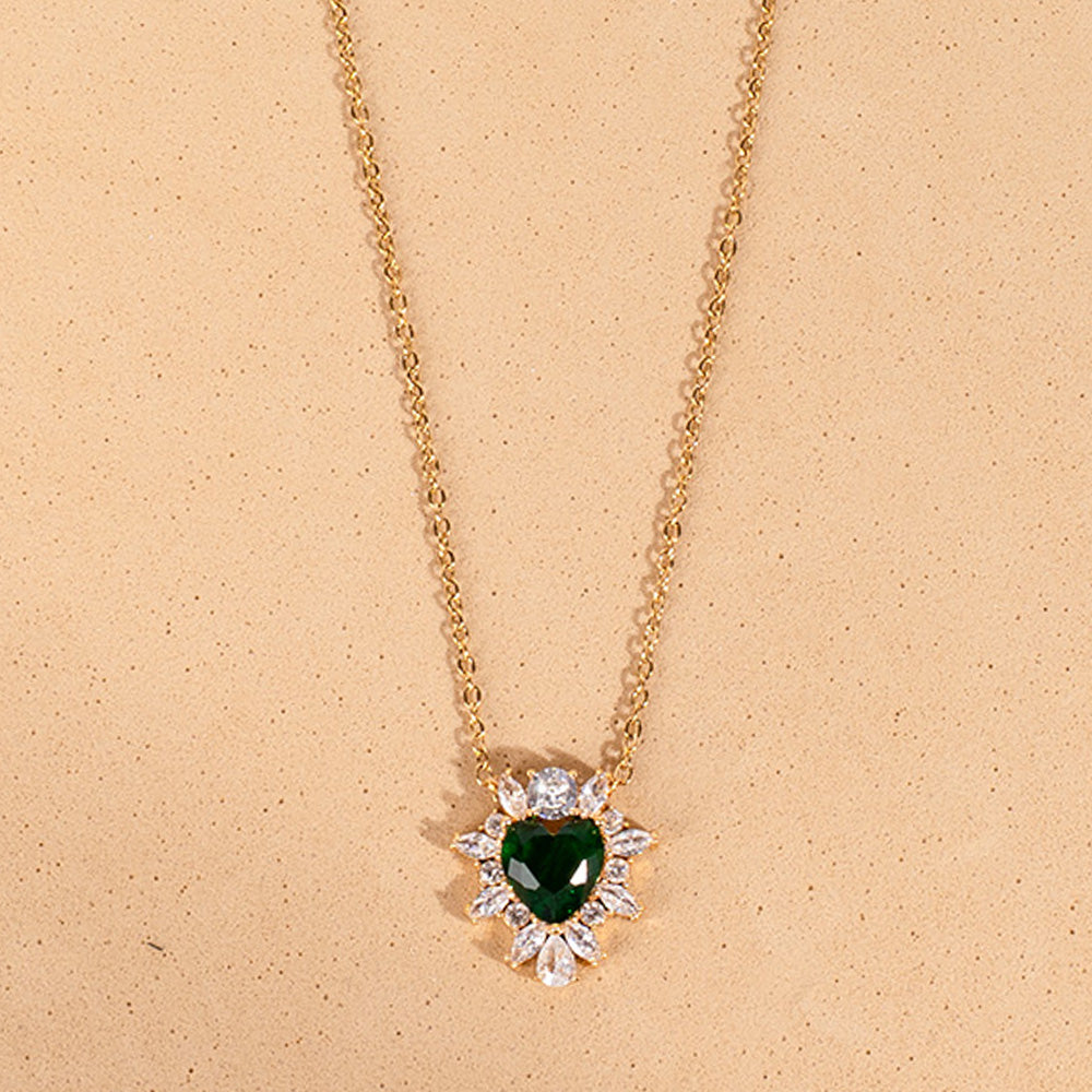 HEART STONE CHOKER NECKLACE WITH RHINESTONE AROUND