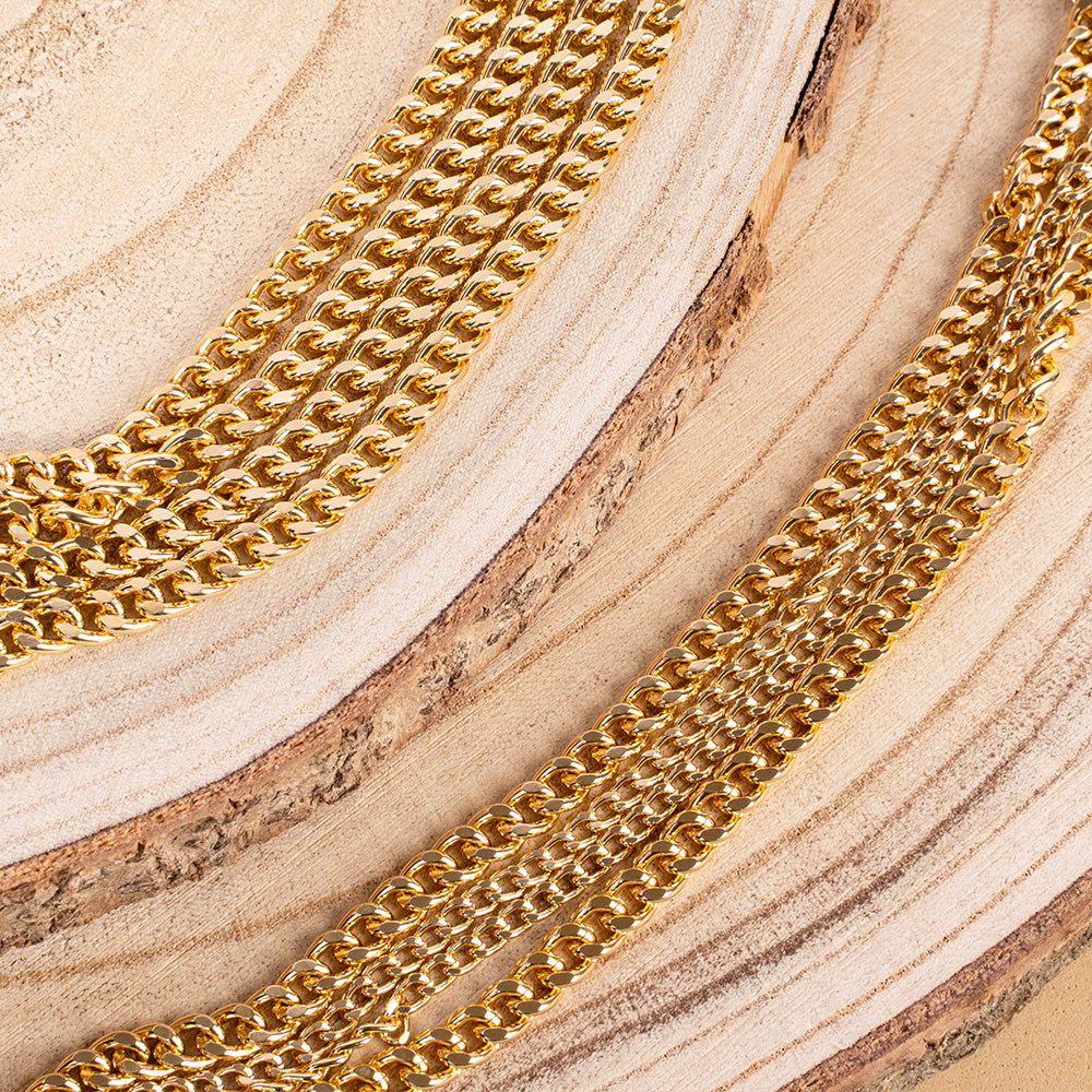 MULTI-STRAIN CHAIN NECKLACE OF VARIOUS LENGTHS