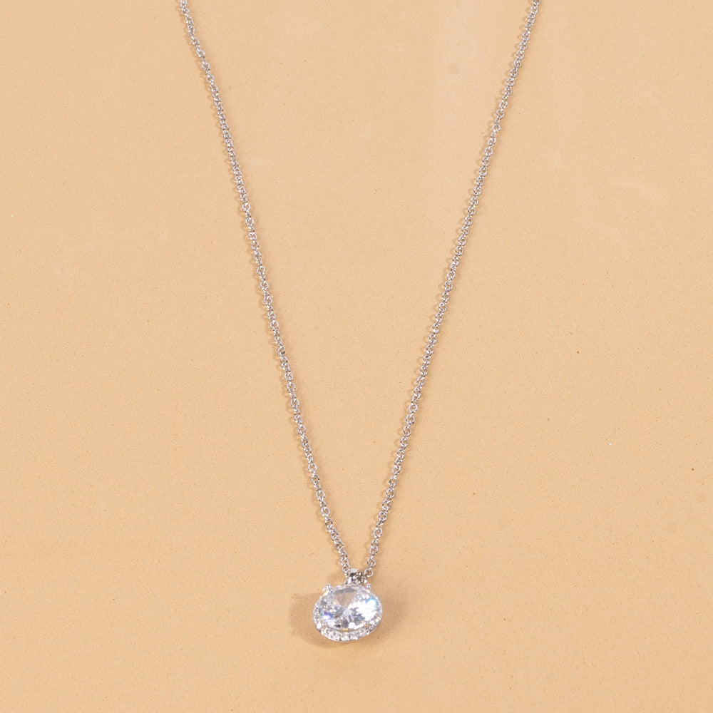 CHOKER NECKLACE WITH PENDANT LIGHT POINT
