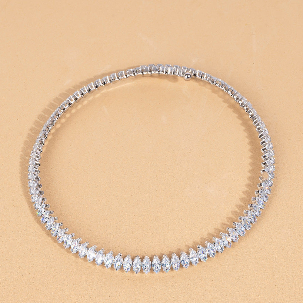 SEMI-RIGID CHOKER NECKLACE WITH RICE GRAINS RHINESTONE