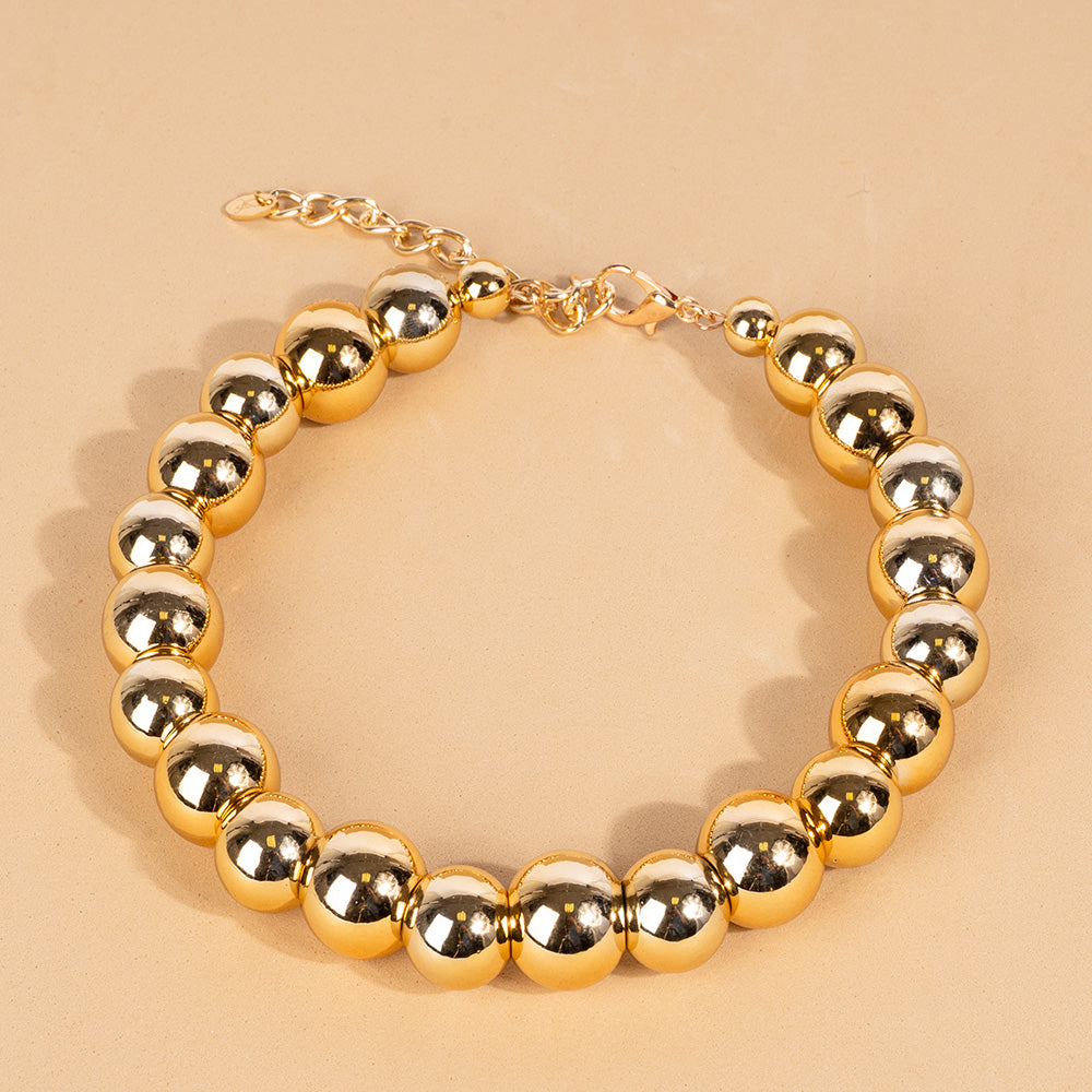 CHOKER NECKLACE WITH ALTERNATED SPHERES OF DIFFERENT SIZES