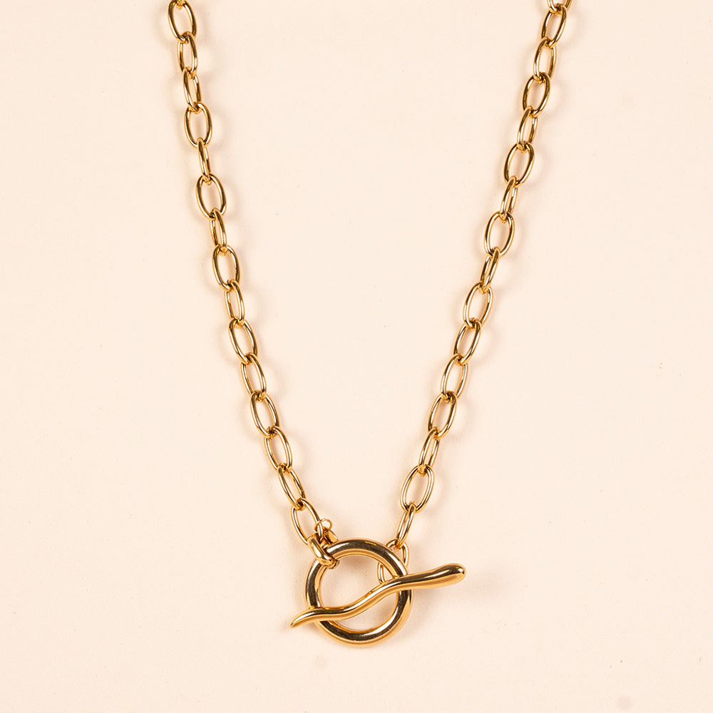 COLLANA GIROCOLLO CON CHIUSURA A T IRREGOLARE