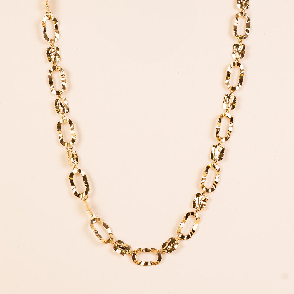 LONG HAMMERED NECKLACE WITH OVAL AND RECTANGULAR LINKS