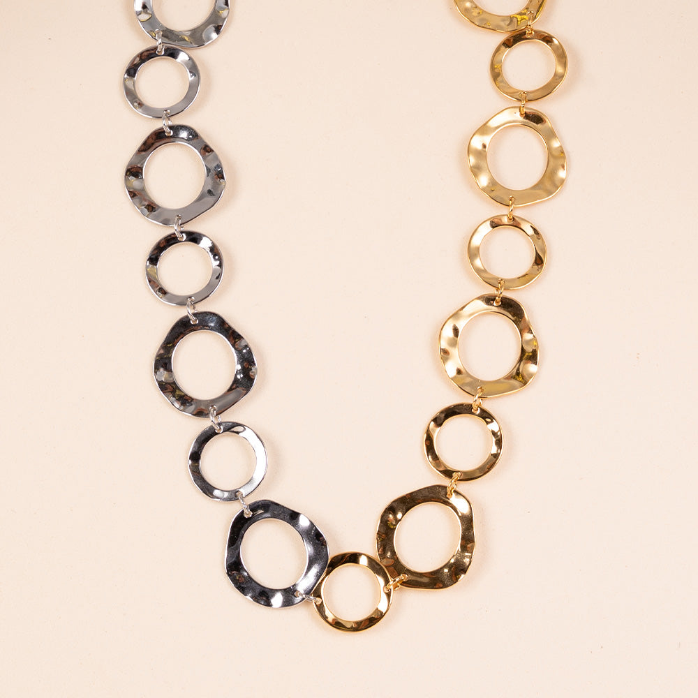 CHOKER NECKLACE WITH TWO SIZE HAMMERED RINGS