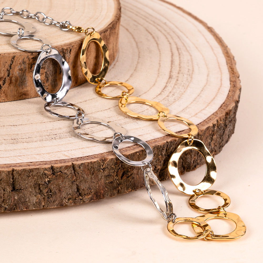 CHOKER NECKLACE WITH TWO SIZE HAMMERED RINGS