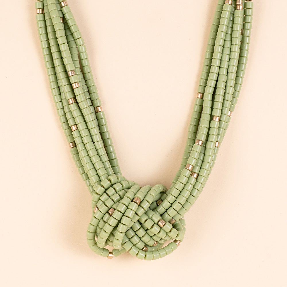 CHOKER NECKLACE WITH BEADS AND CENTRAL KNOT