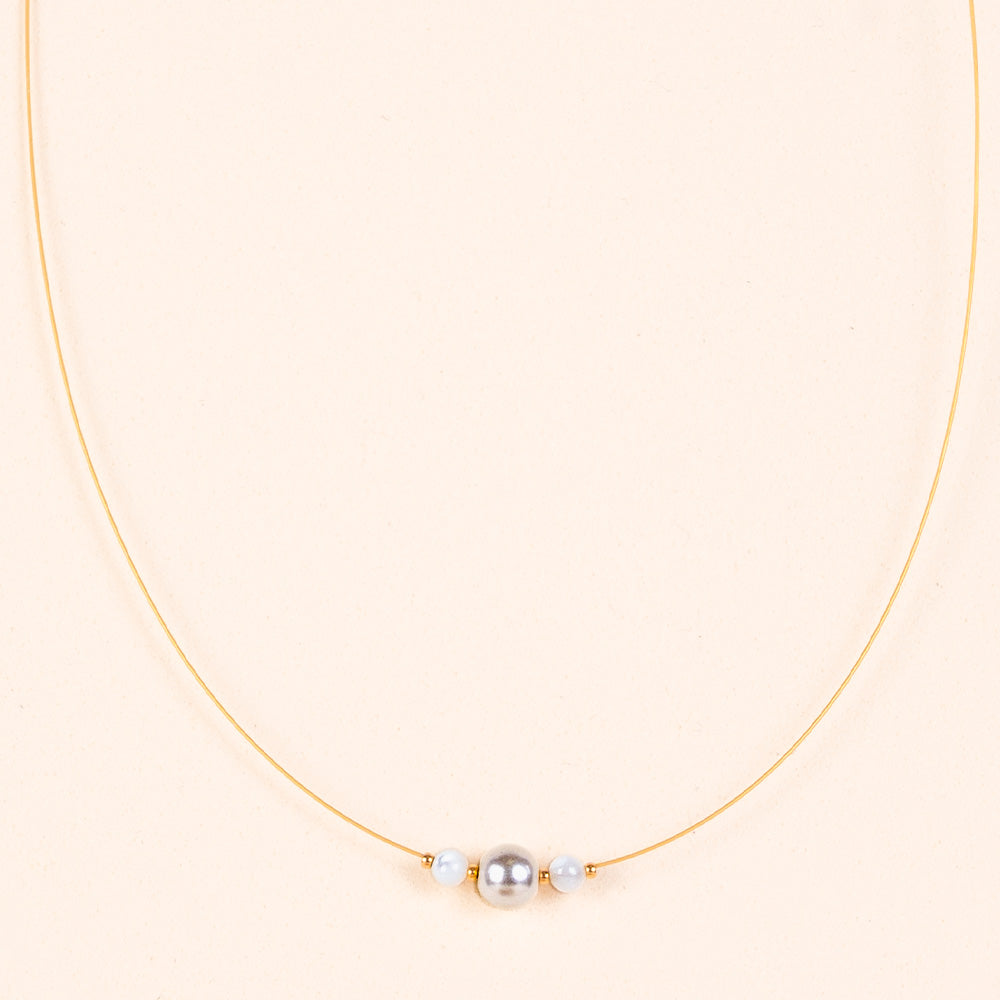 THIN CHOKER NECKLACE WITH SPHERES AND PEARL
