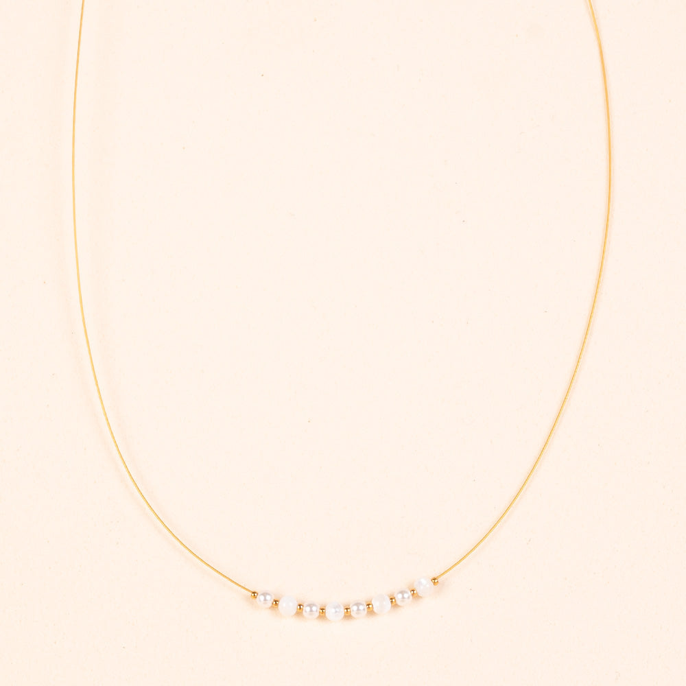THIN CHOKER NECKLACE WITH BEADS AND SPHERES
