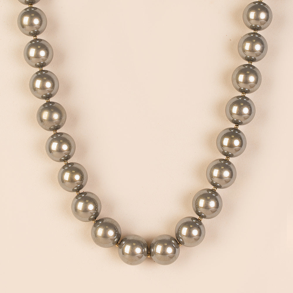 CHOKER NECKLACE WITH SHINY MIRROR PEARLS