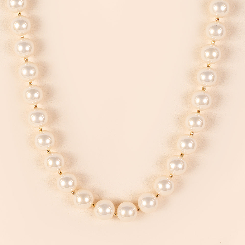 CHOKER NECKLACE WITH SHINY MIRROR PEARLS