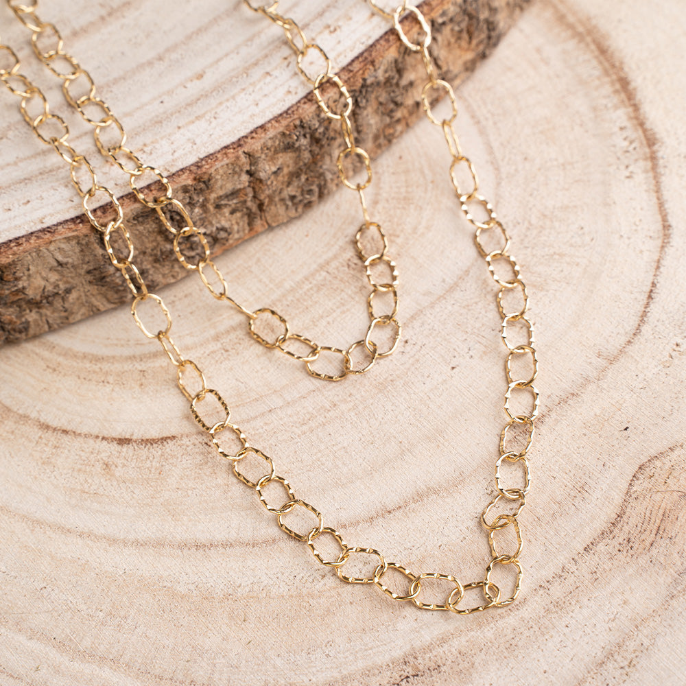 COLLANA LUNGA BASICA A CATENA CON MAGLIE BATTUTE