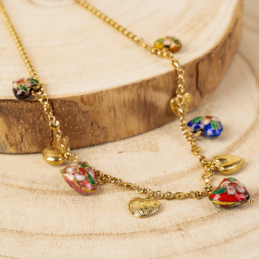 COLLANA CON CUORI LAVORATI PENDENTI