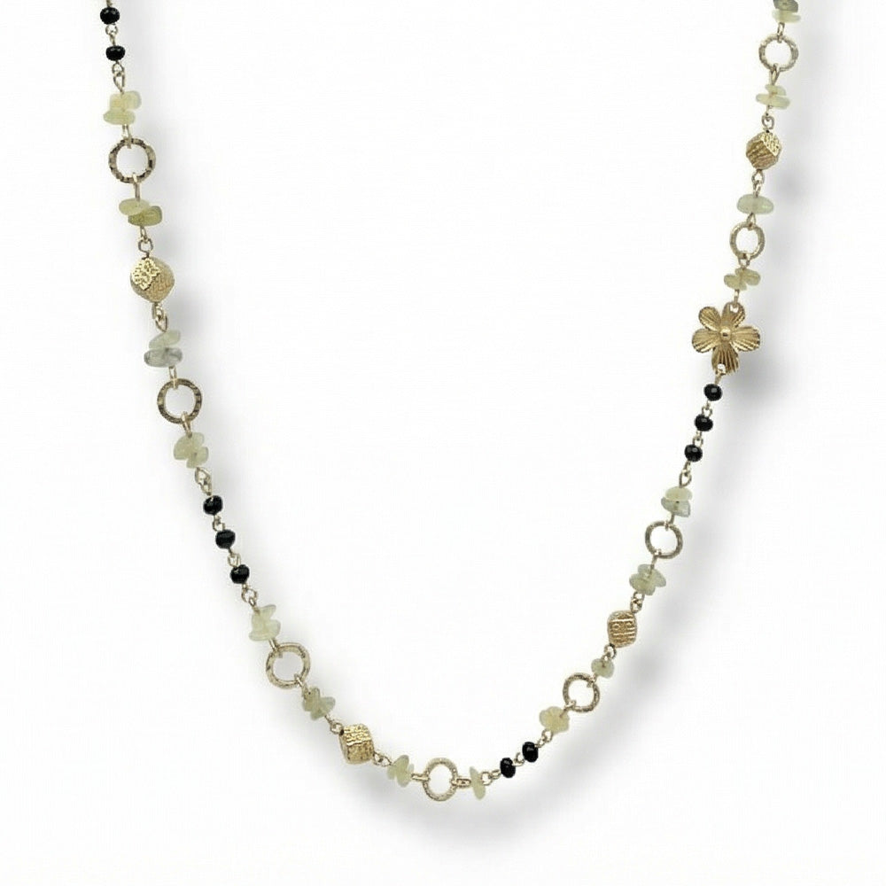 COLLANA LUNGA CON PIETRE IRREGOLARI DISCHI RIGATI E FIORI