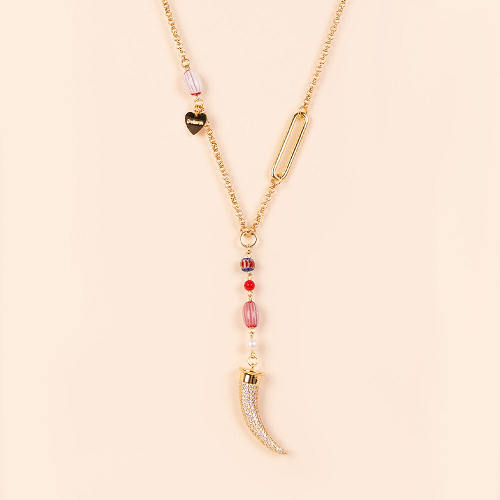 COLLANA LUNGA FINA CON PENDENTI COLORATI E CORNO