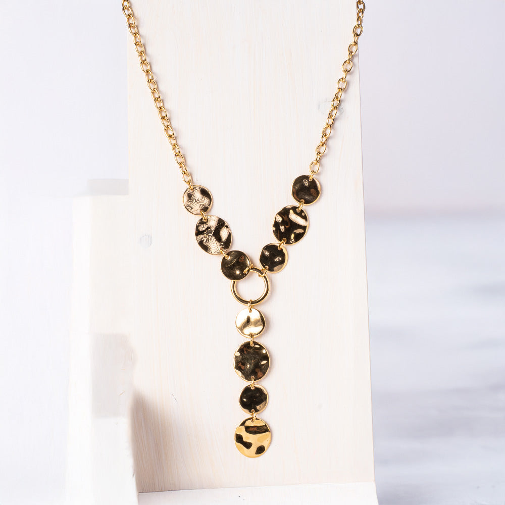 CHOKER NECKLACE WITH HAMMERED DISCS AND CENTRAL RING