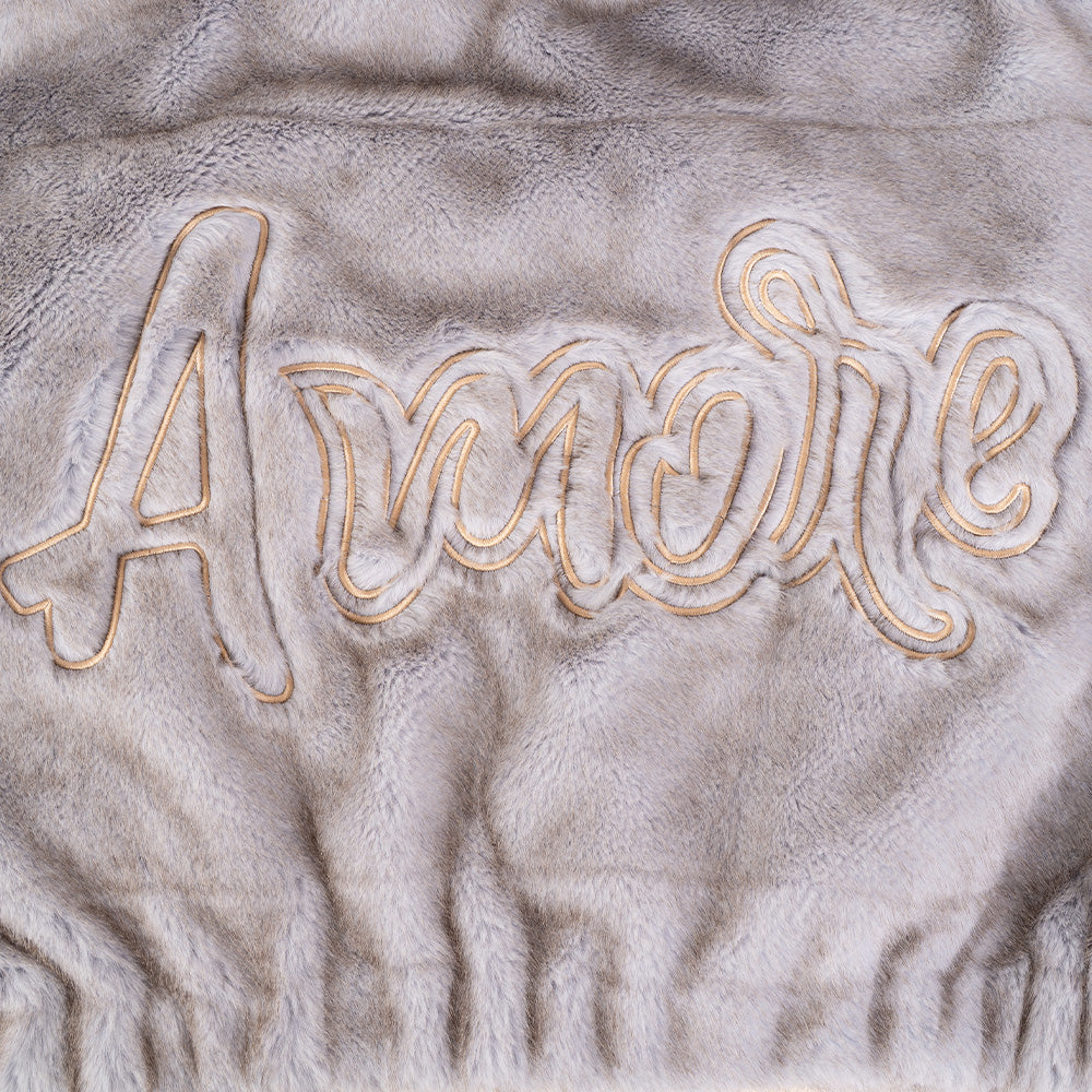 GIACCA CORTA CON CAPPUCCIO E SCRITTA "AMORE" SUL RETRO