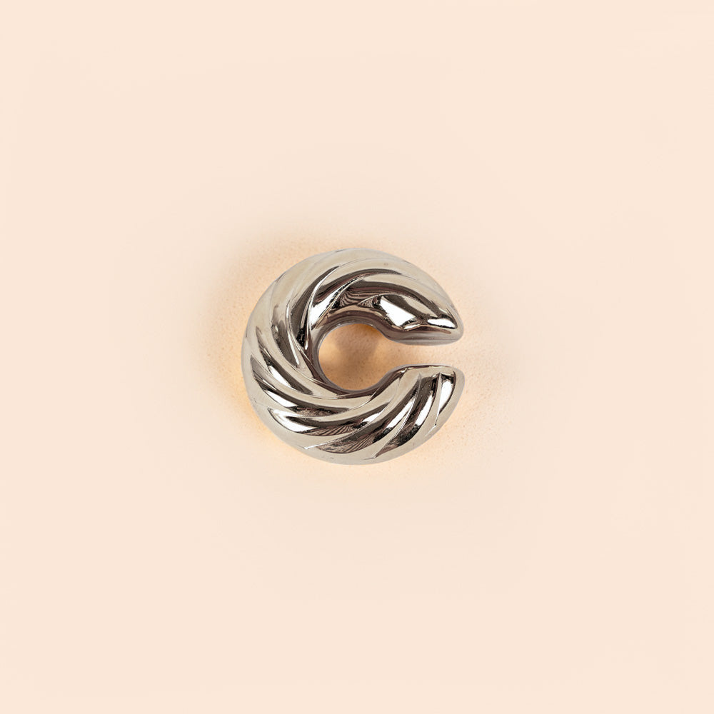 STRIPED FAKE EARRING EARCUFF