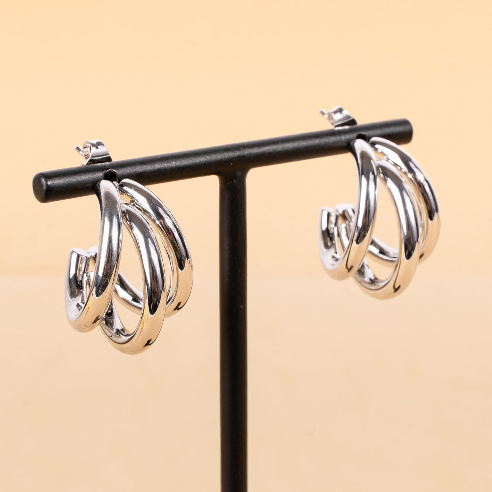 SEMI-CIRCLE THREE-RING EARRINGS