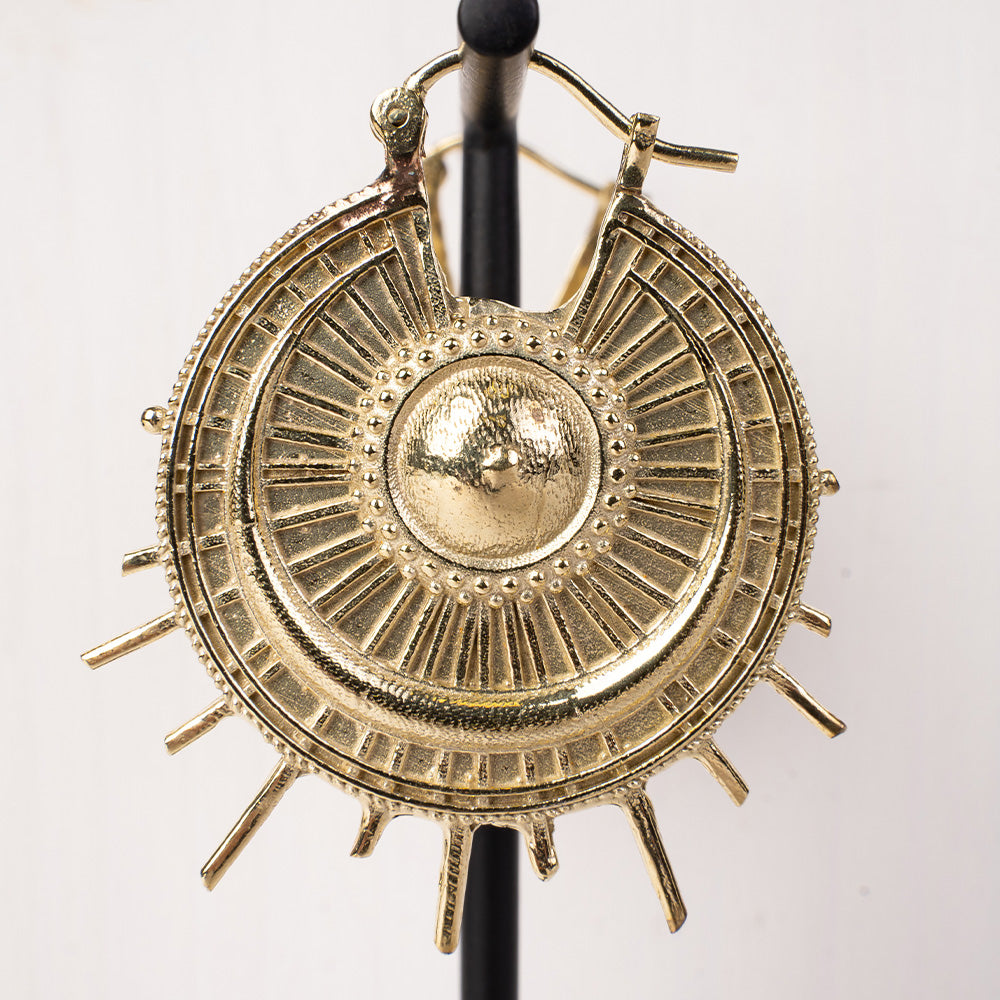 CARVED HOOP EARRINGS WITH RAYS