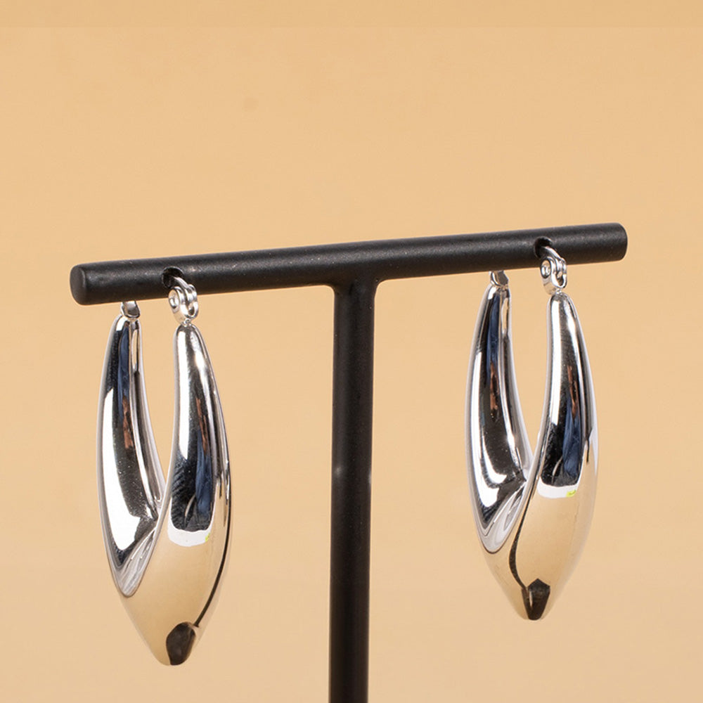 ROUNDED V-SHAPED DANGLING EARRINGS