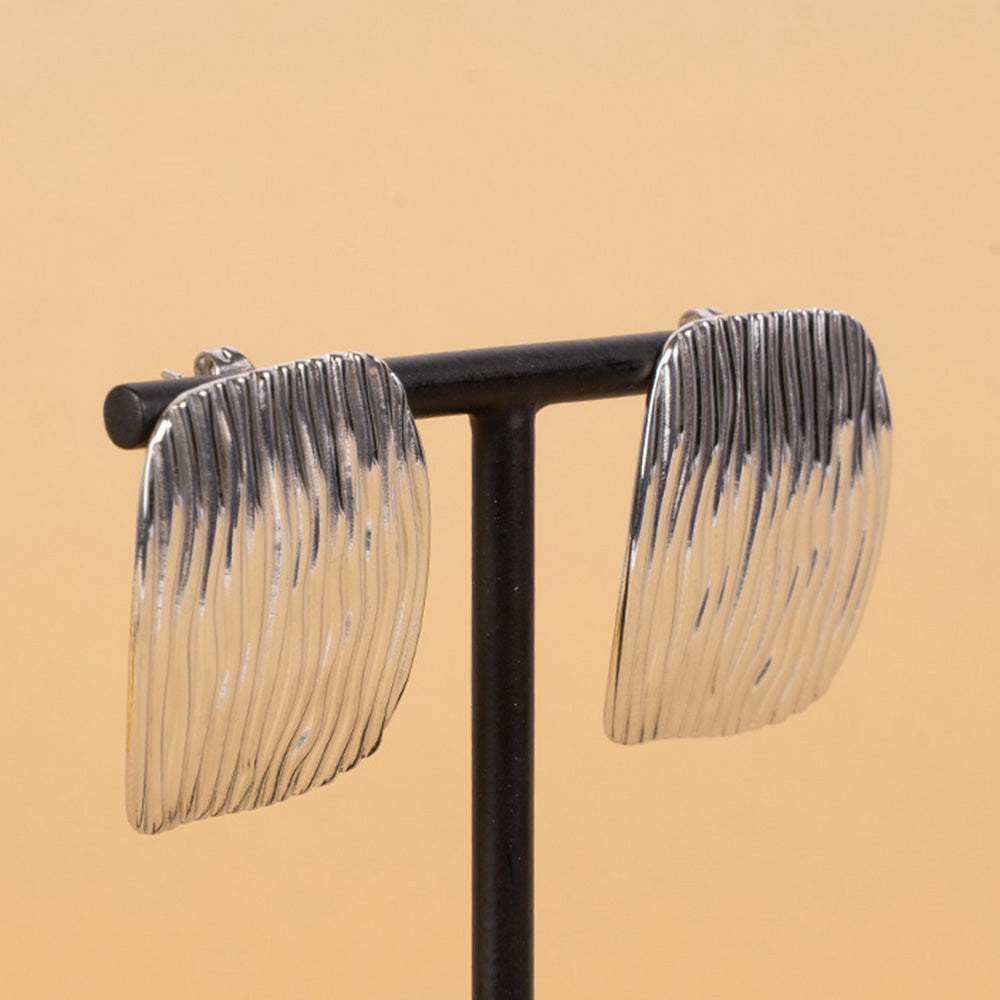 SQUARE DANGLING EARRINGS WITH STRIPE EFFECT