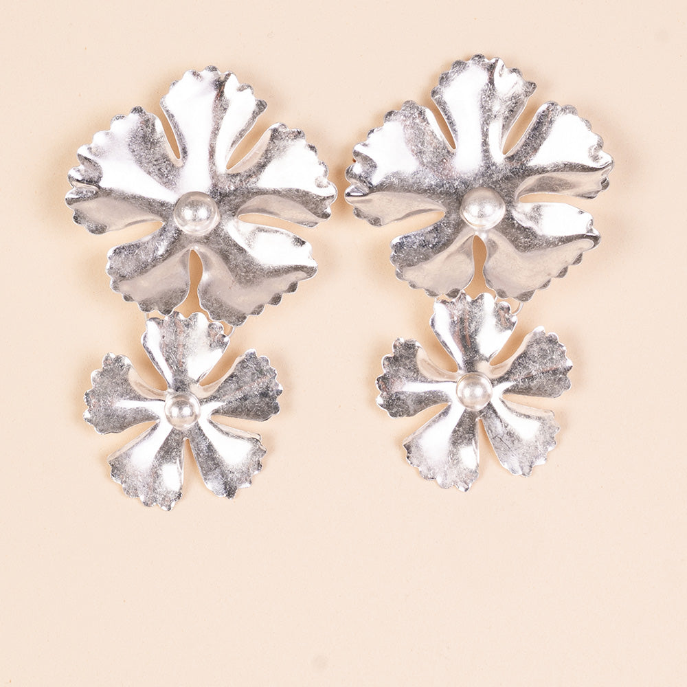 ORECCHINI PENDENTI A FIORE