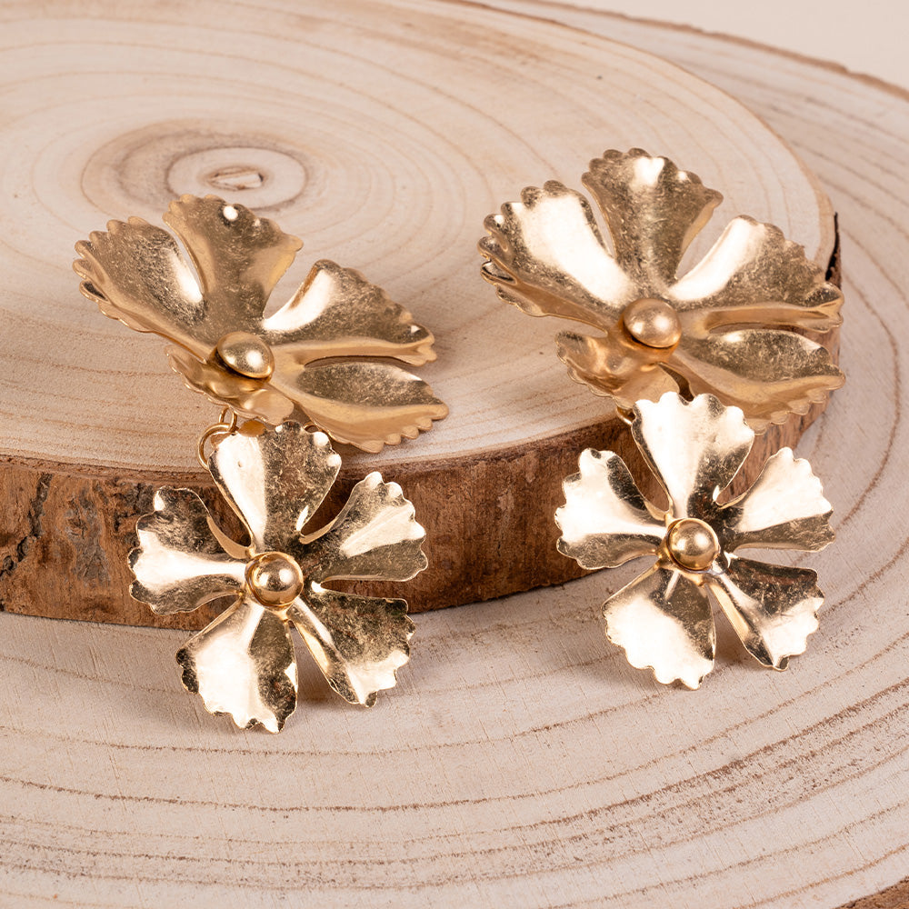 ORECCHINI PENDENTI A FIORE