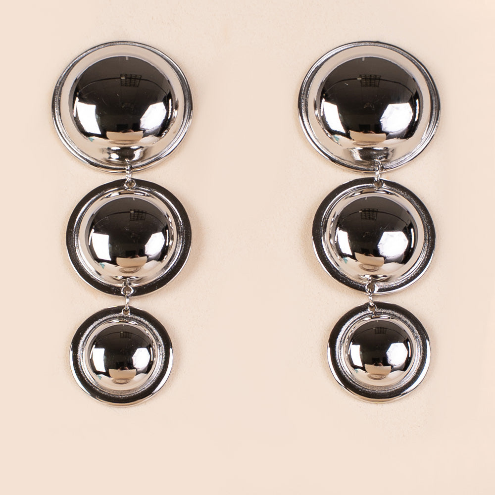 ORECCHINI PENDENTI CON UNITA' CIRCOLARI DI DIVERSE DIMENSIONI