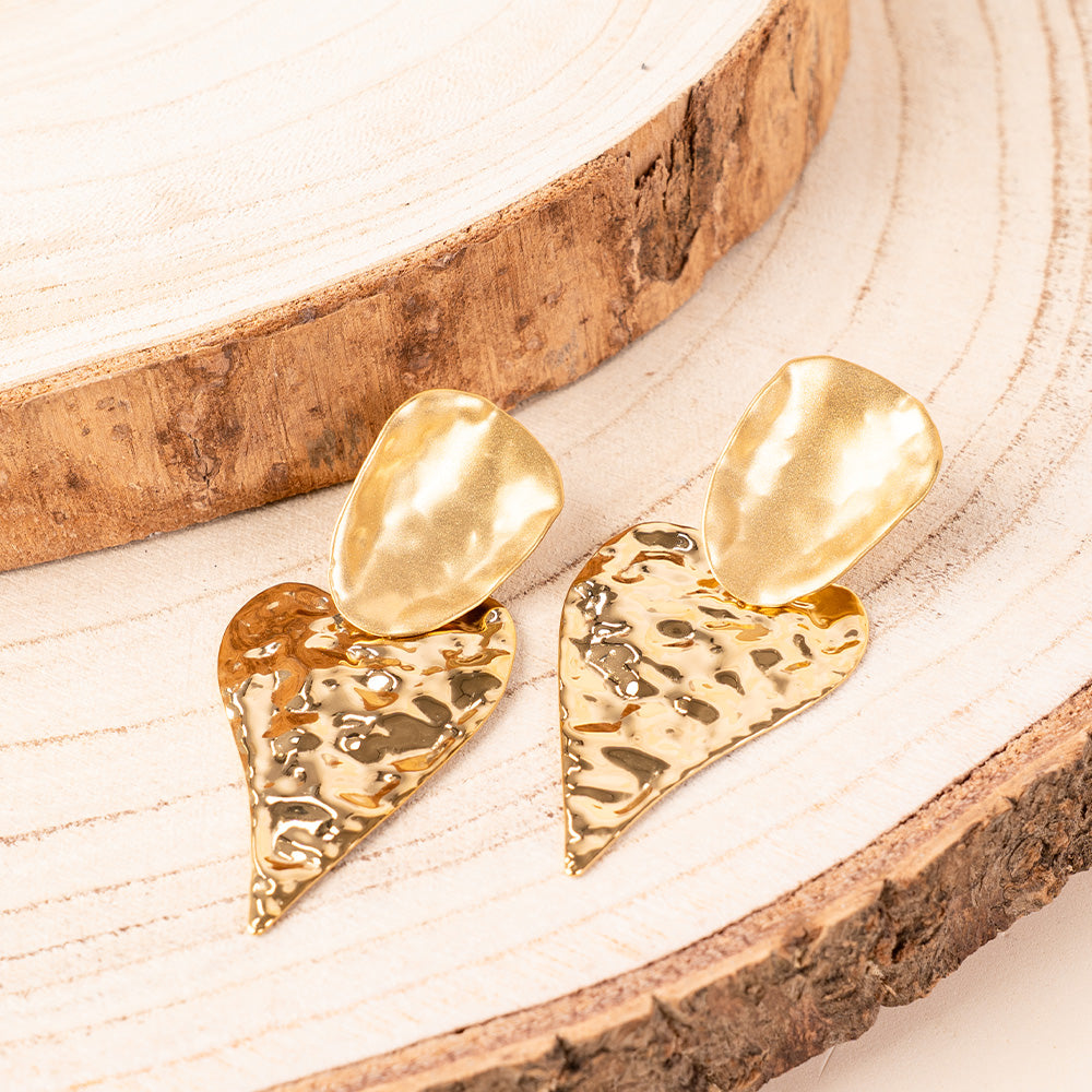 SATIN CONCAVE OVAL AND POLISHED HAMMERED HEART DANGLING EARRINGS