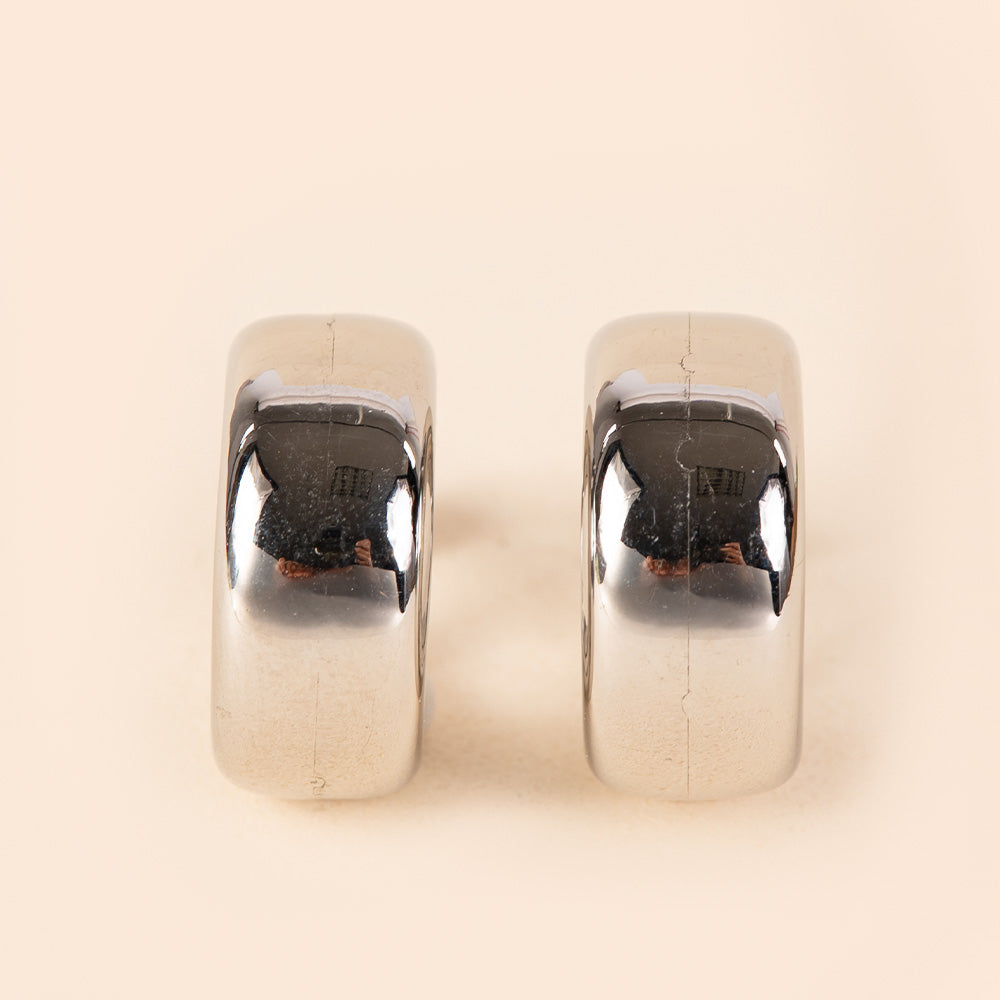 THICK HOOP EARRINGS WITH SCREW BACKING