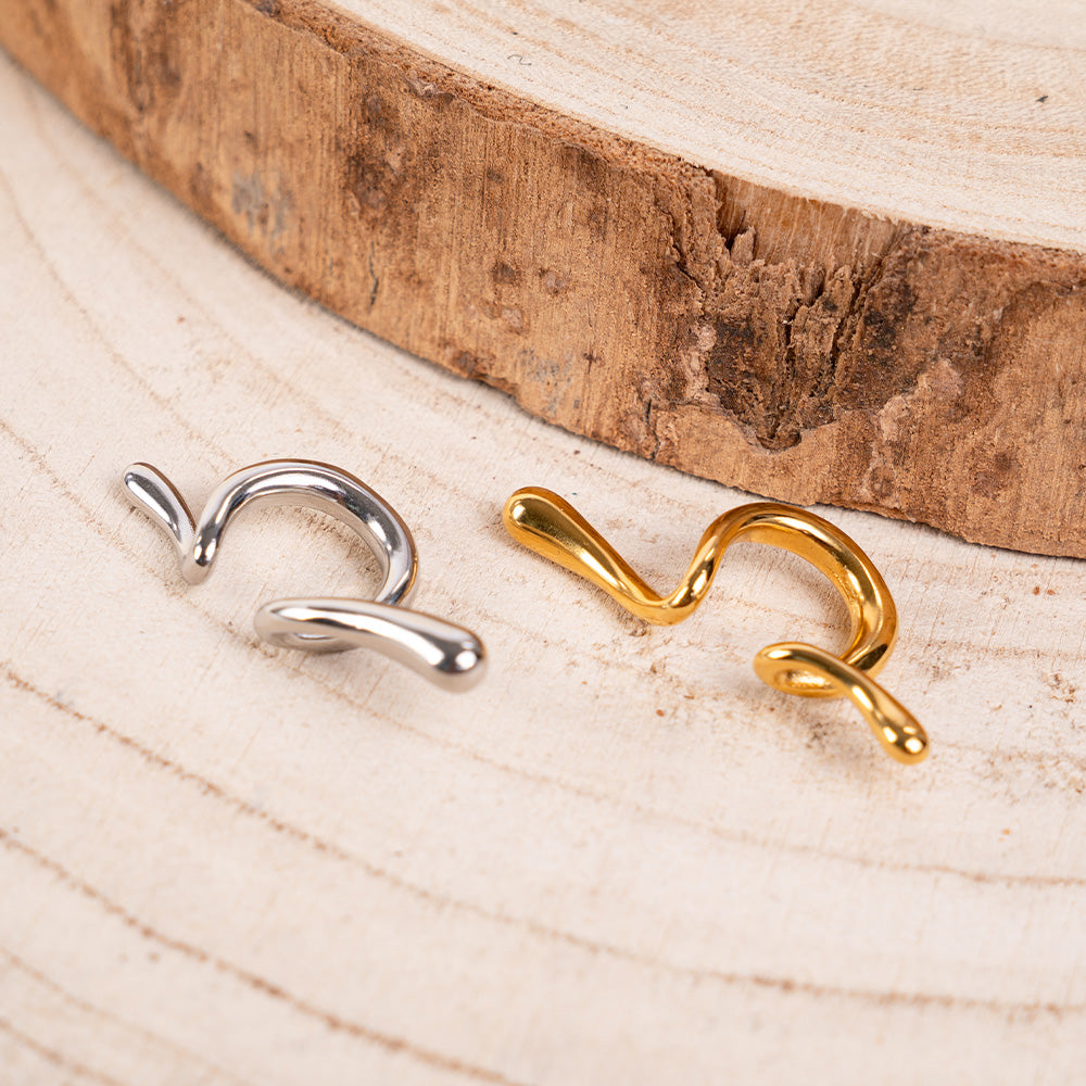 ORECCHINO EARCUFF CON LINEARE ONDULATO