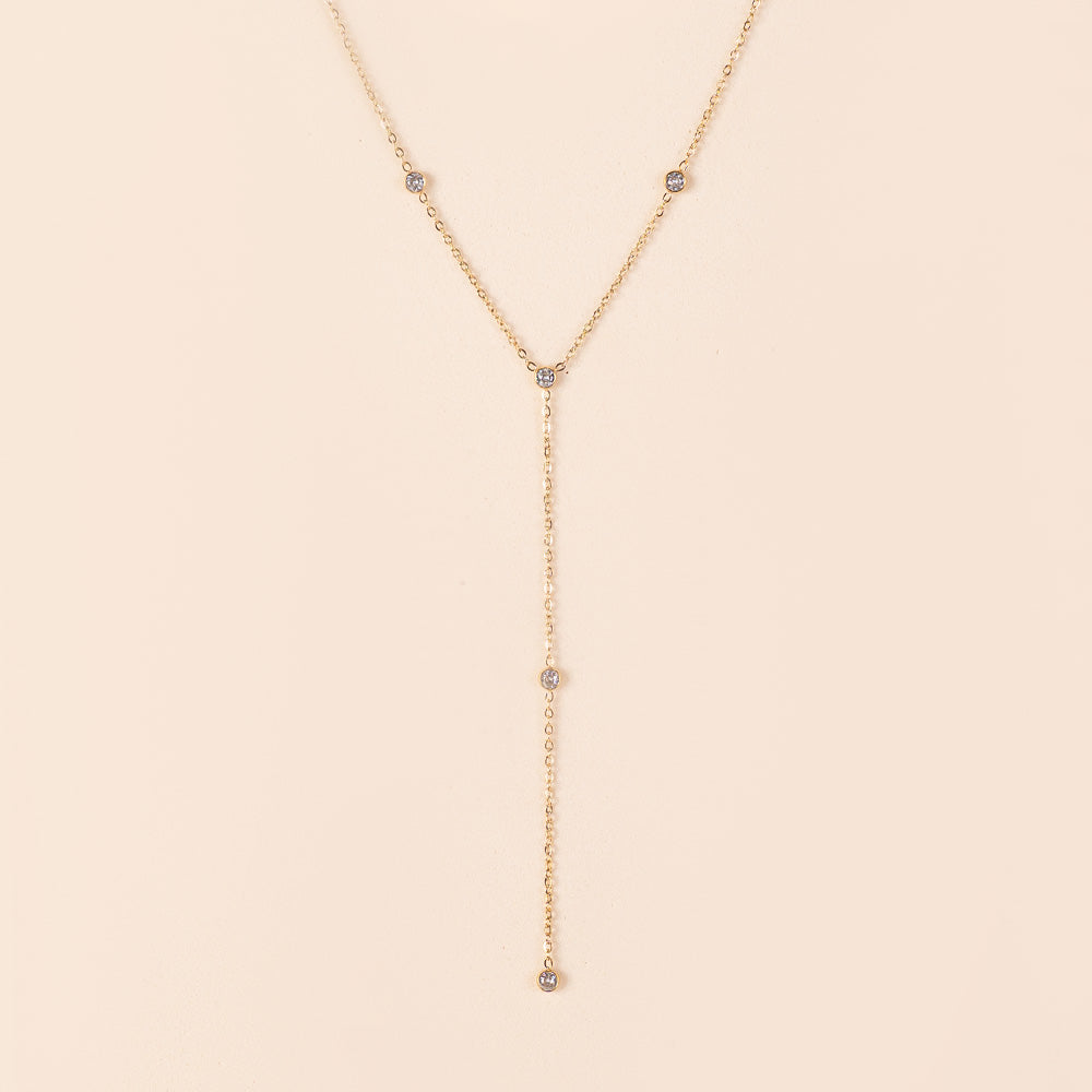 COLLANA GIROCOLLO CON PENDENTE AL CENTRO