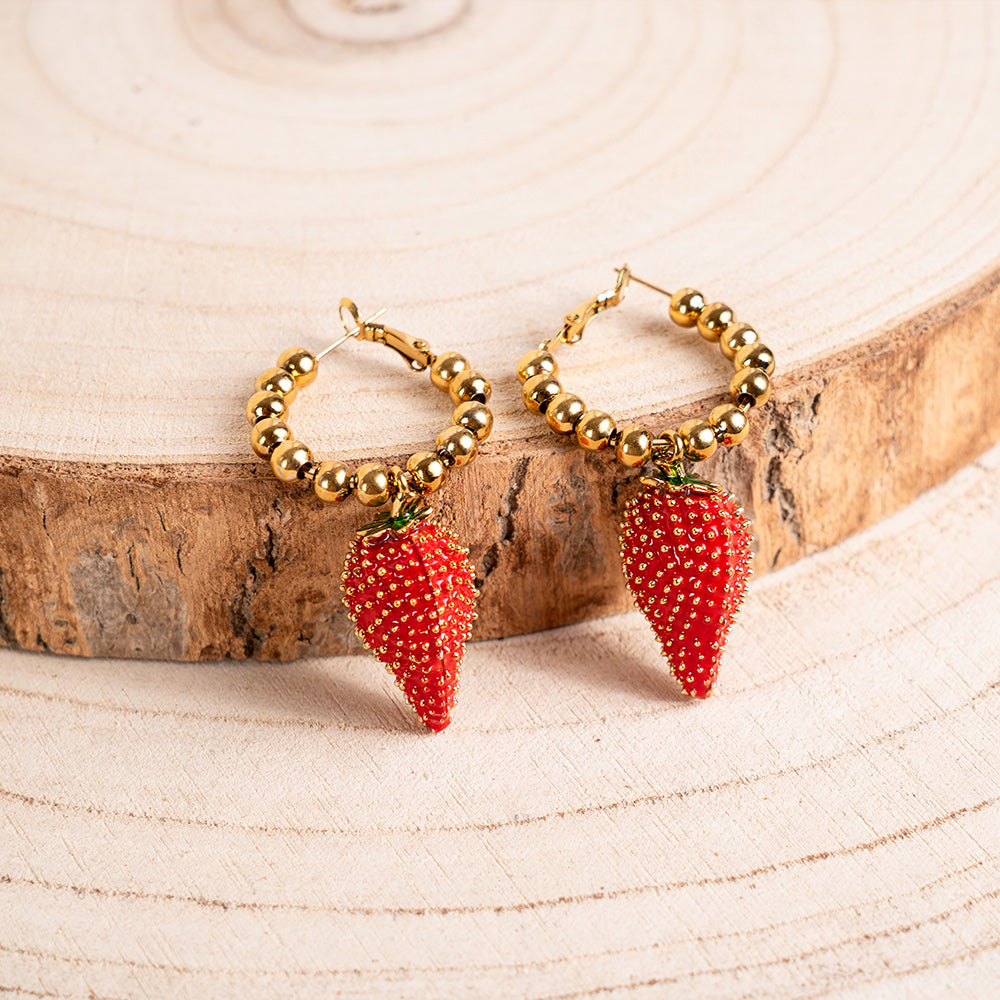 ORECCHINI PENDENTI CON FRAGOLE