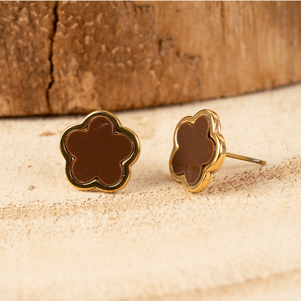 ORECCHINI A LOBO DALLA FORMA A FIORE