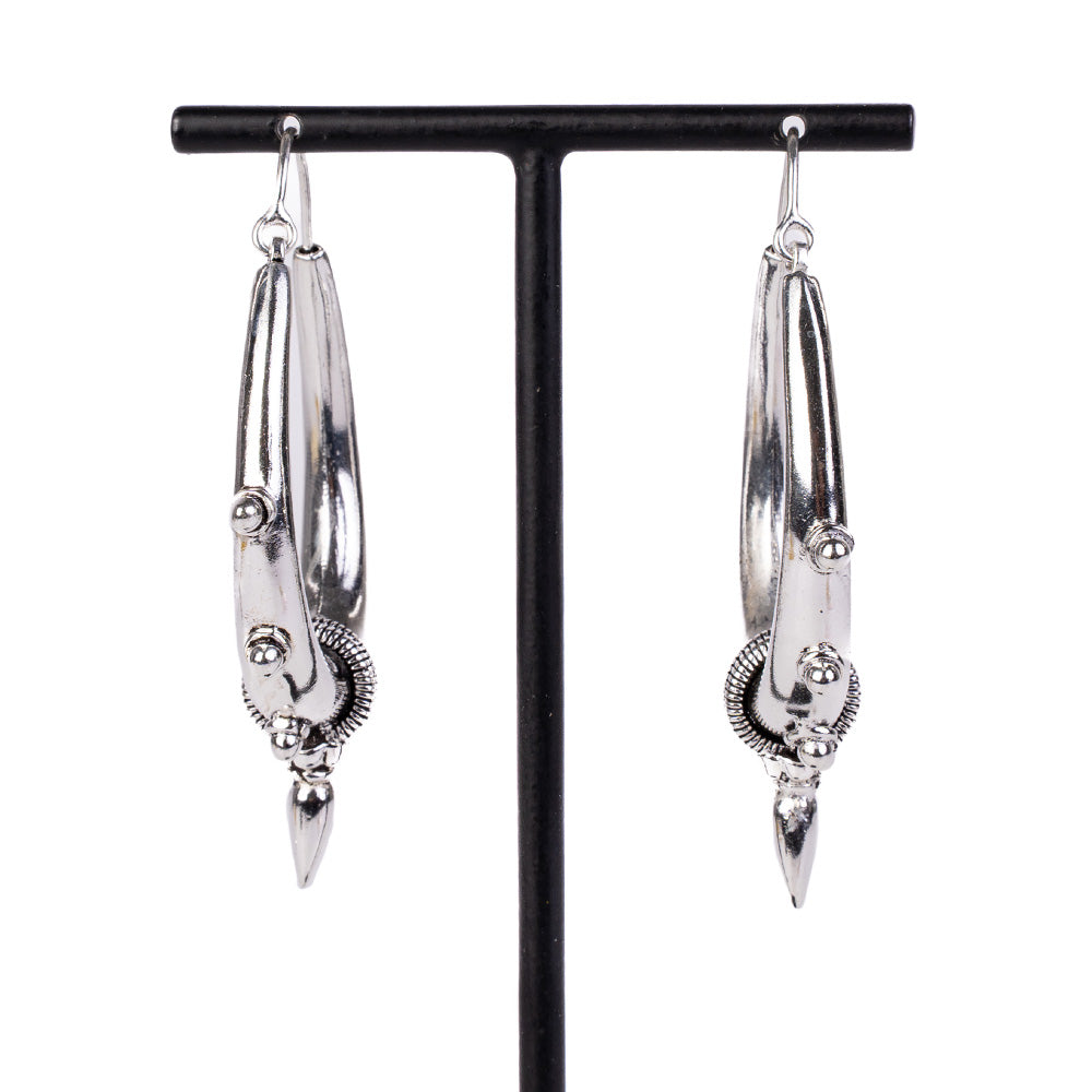 ORECCHINI OVALI CON BORCHIE