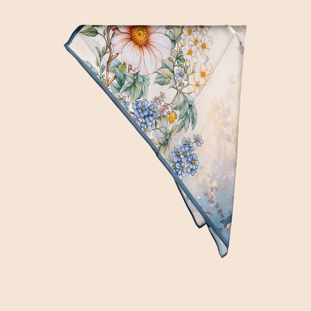 SCIARPA FOULARD DA COLLO IN SETA CON FIORI DI VARIO GENERE