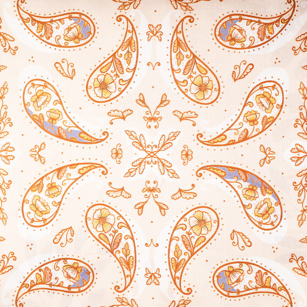 SCIARPA FOULARD DA COLLO IN SETA CON FANTASIE DIVISE IN QUATTRO QUADRANTI