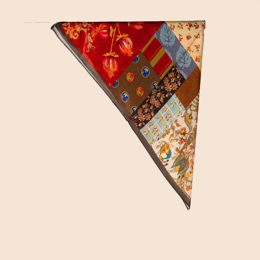 SCIARPA FOULARD DA COLLO IN SETA CON BLOCCHI DI MICROFANTASIE