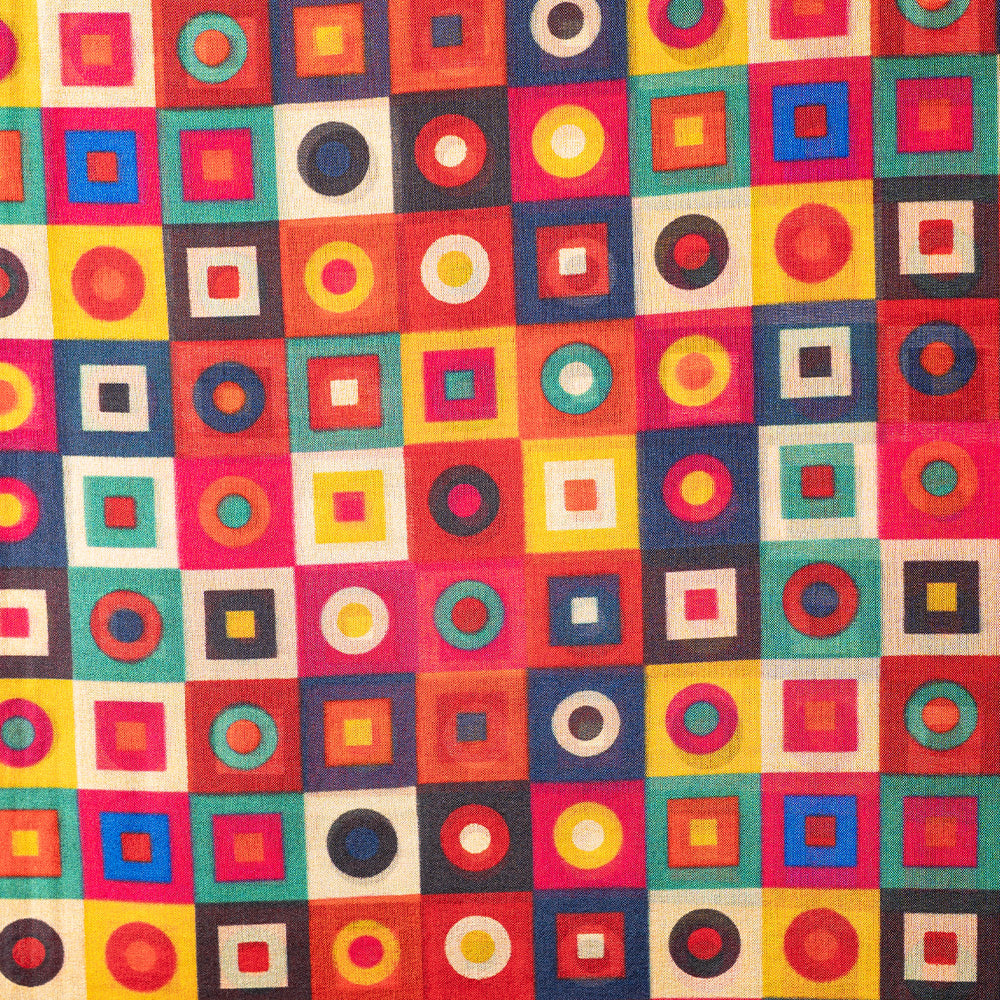 LARGE RECTANGULAR SILK SCARF WITH A PATTERN OF COLORED SQUARES