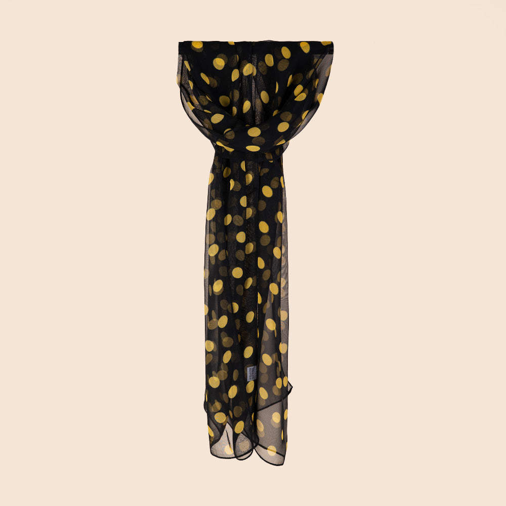 LIGHTWEIGHT SCARF WITH LARGE POLKA DOT