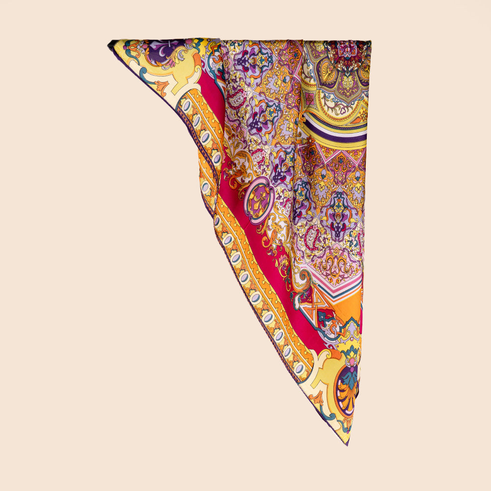 SQUARE PATTERNED SCARF