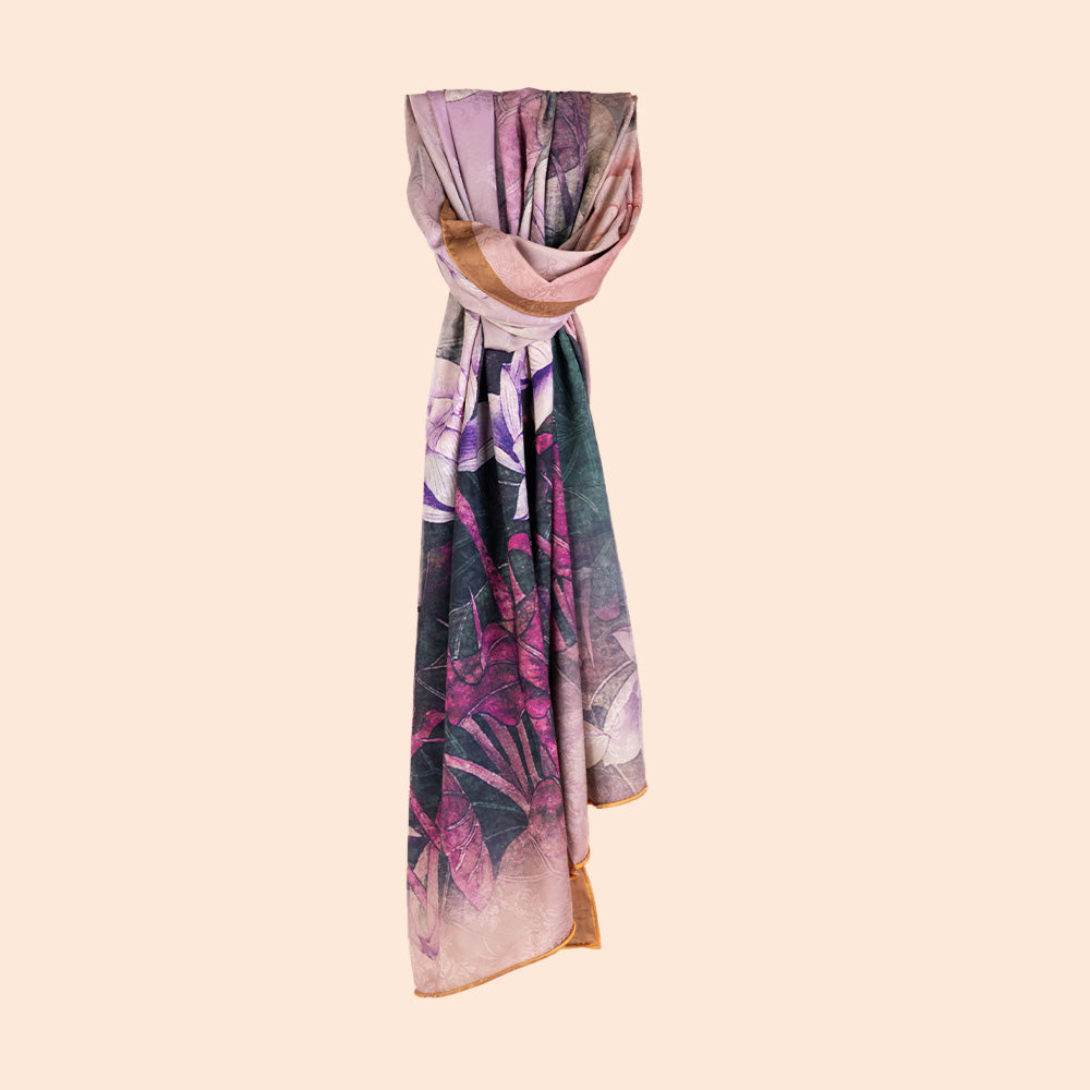 DOUBLE DAMASK SCARF WITH JAPANESE FLOWERS AND ANTIQUE PINK GREEN BACKGROUND