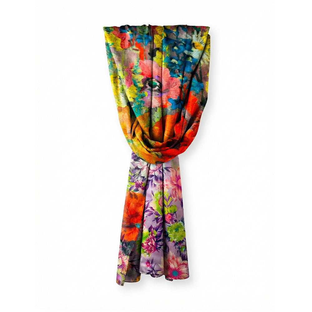 SCIARPA FOULARD IN SETA GRANDE CON PATTERN DI FIORI DIPINTI